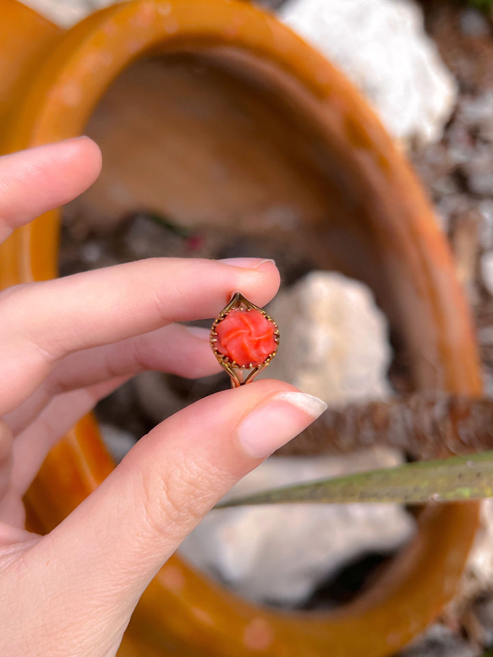 Coral ‘Peach Pie’ Ring in 9k