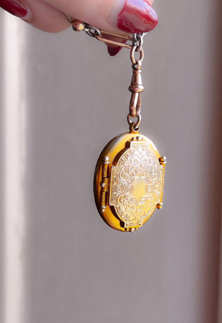 Rare 19th C Locket in 15k