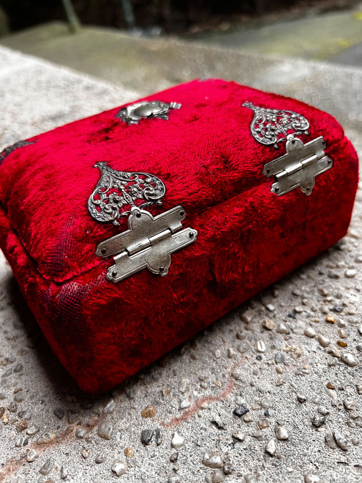 An outstanding Red Velvet + Tufted Silk Napoleon III Box
