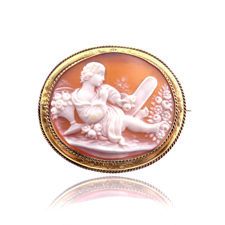 Pinchbeck Shell Cameo Brooch of Vanitas