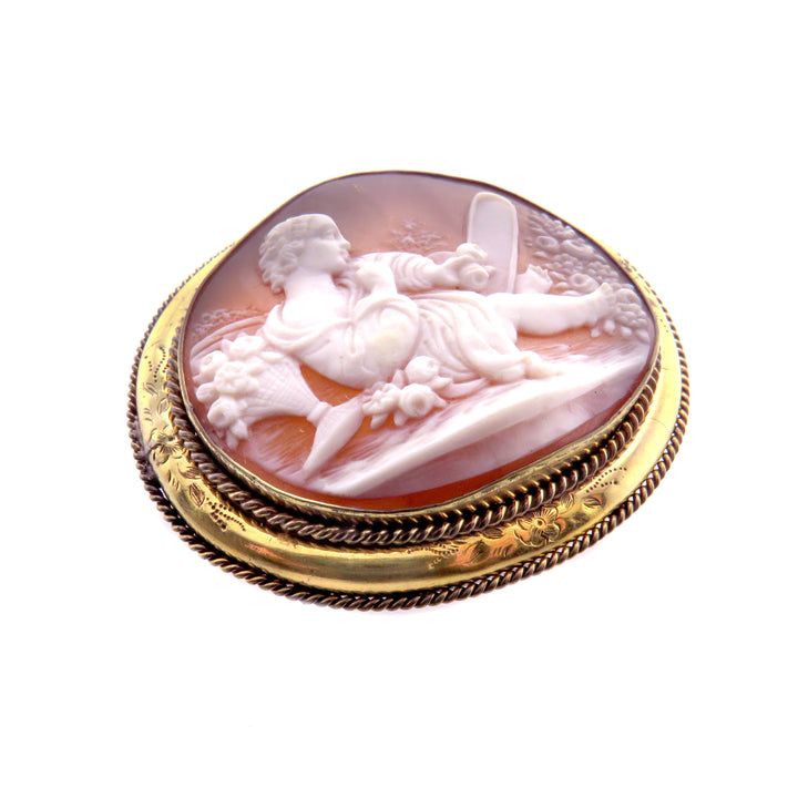 Pinchbeck Shell Cameo Brooch of Vanitas