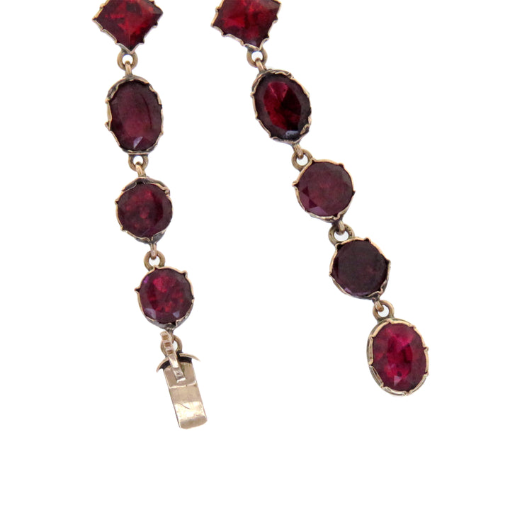 Important Georgian Garnet Rivière in 15k