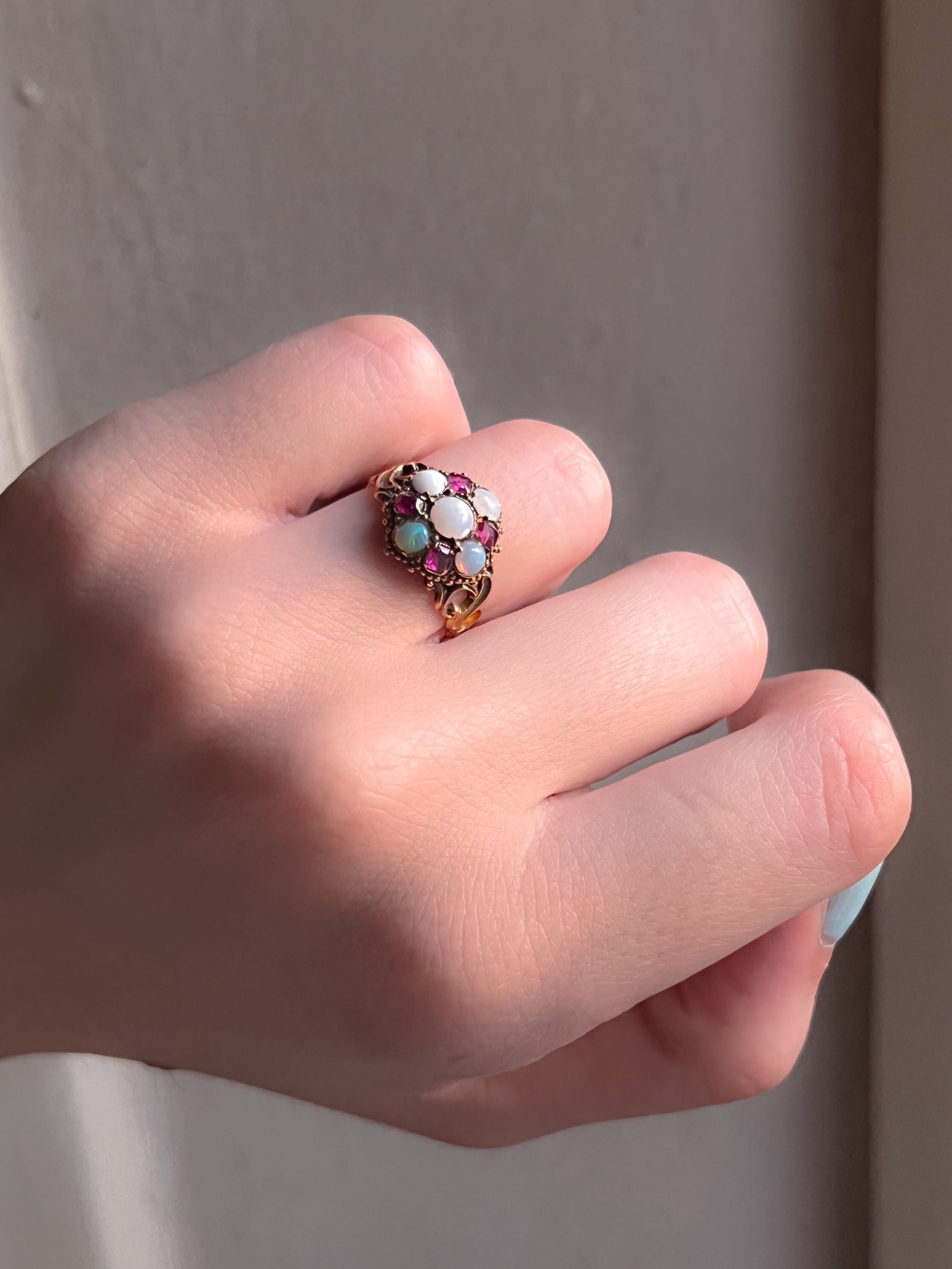 Gorgeous, Hallmarked 15k Opal + Ruby Cruciform Ring