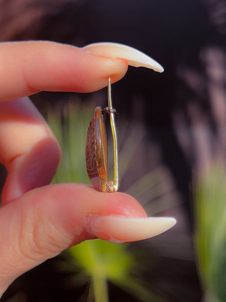 Venetian Glass Scallop Brooch In Gilt C. 1800