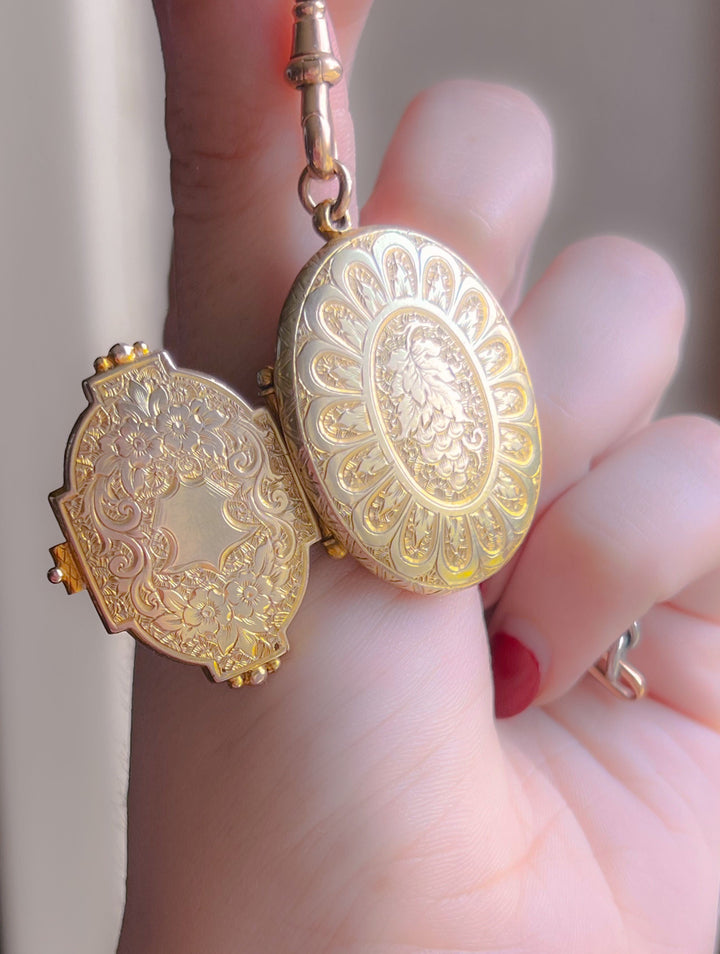 Rare 19th C Locket in 15k