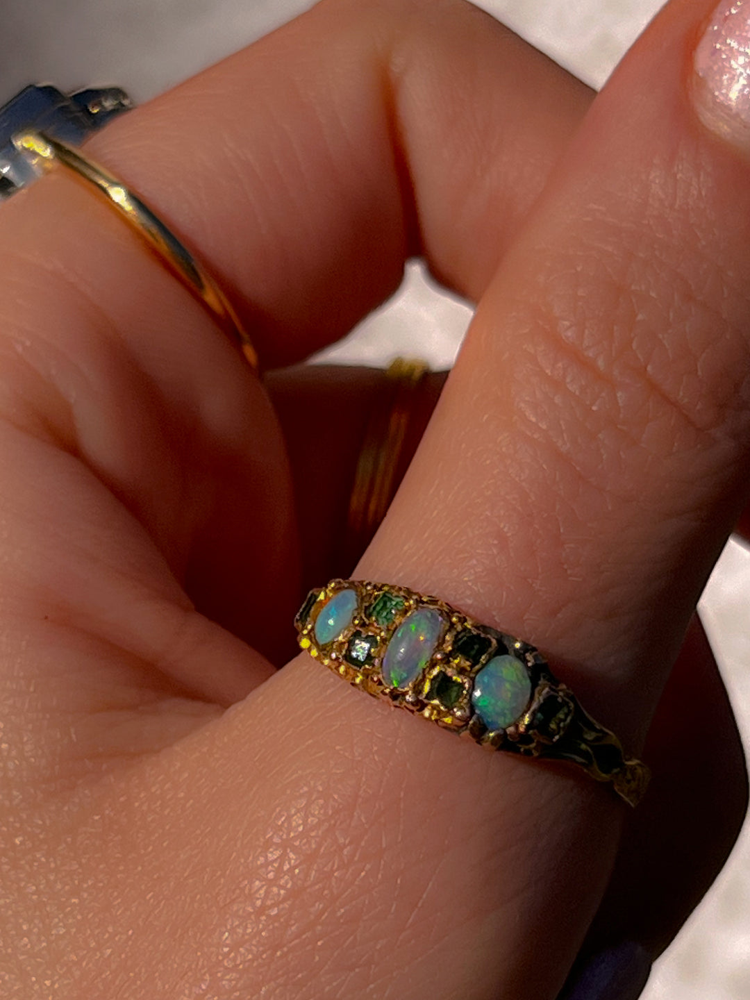 A Superb Victorian 15ct Emerald And Opal Ring