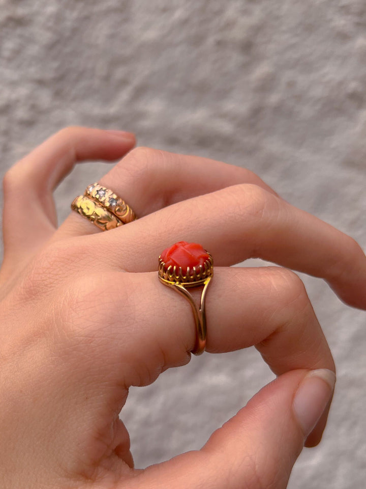Coral ‘Peach Pie’ Ring in 9k
