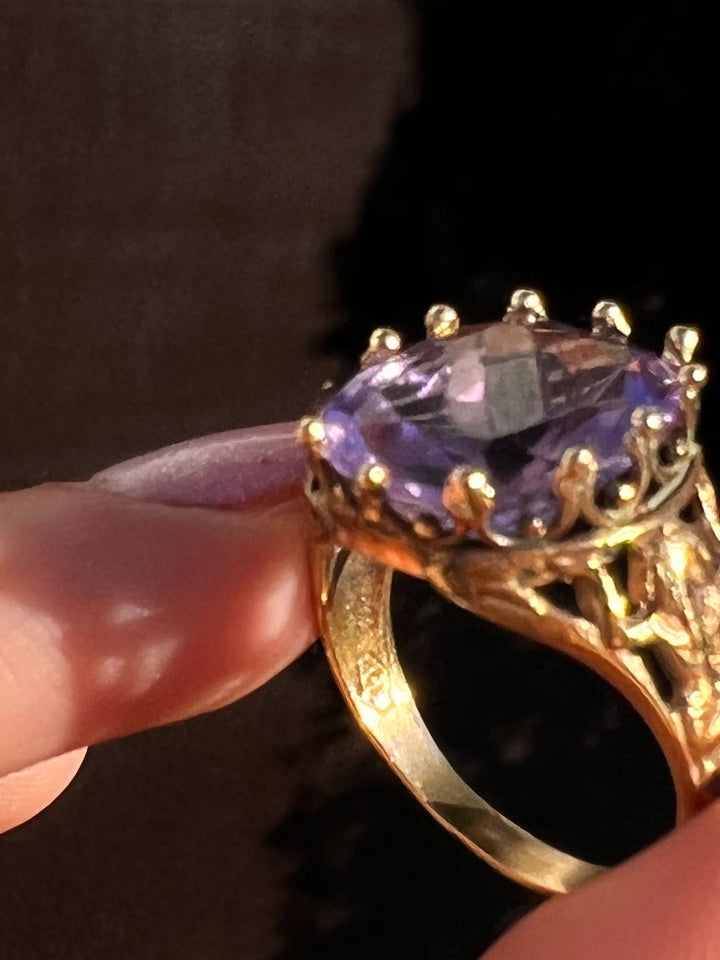 Cushion Cut Amethyst Solitaire Ring in 14ct