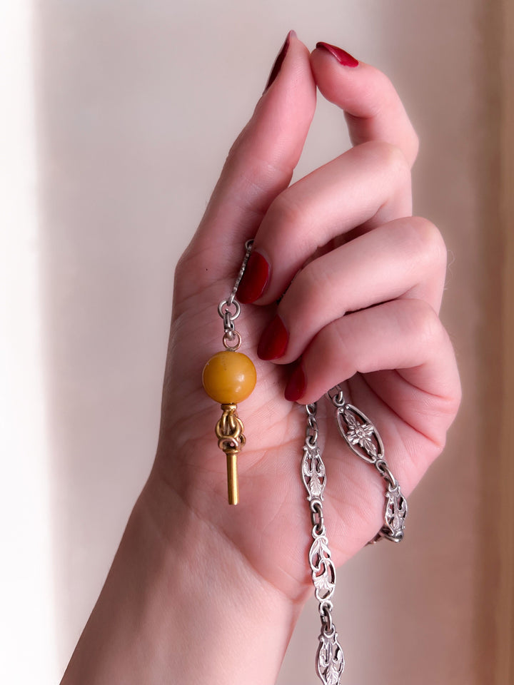 Baltic Amber and 9k Watch Key c. 1830