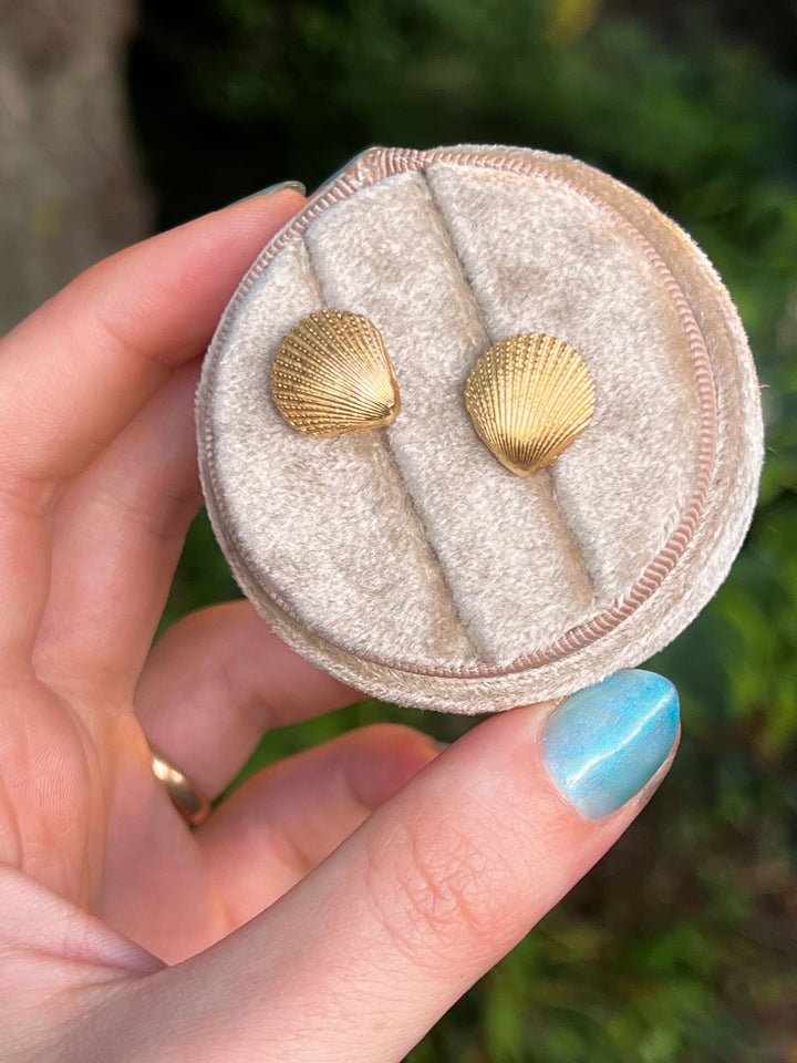 Precious 9k Shell Stud Earrings Circa 1980