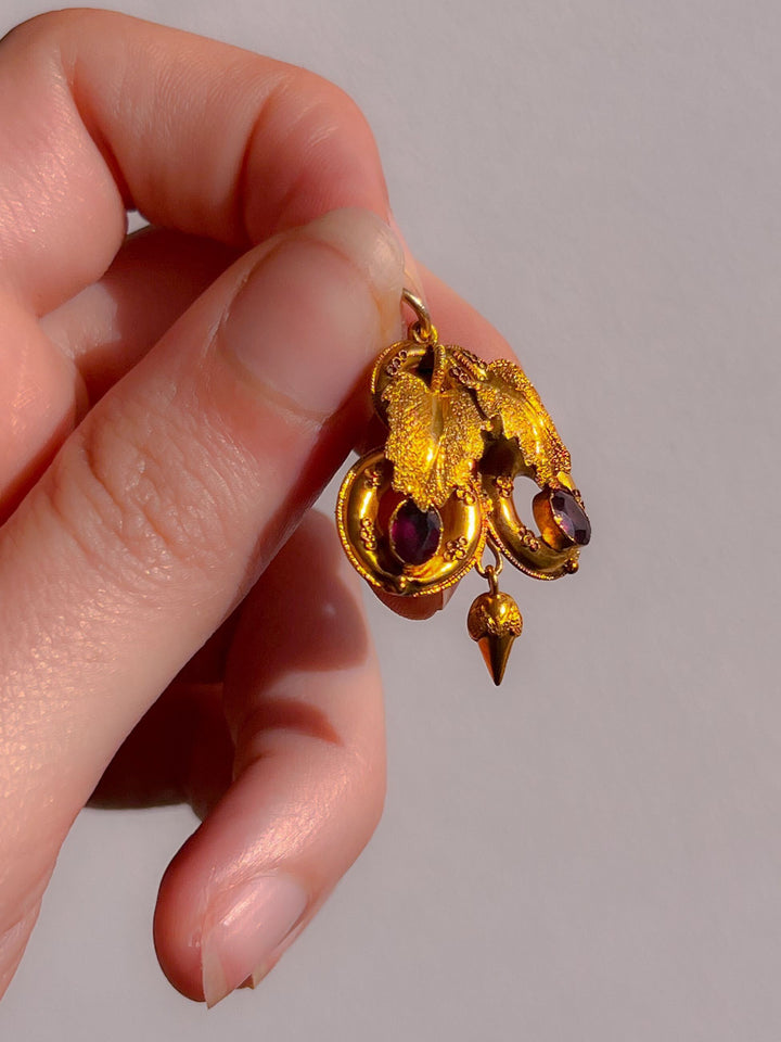 18k Victorian Garnet Pendant