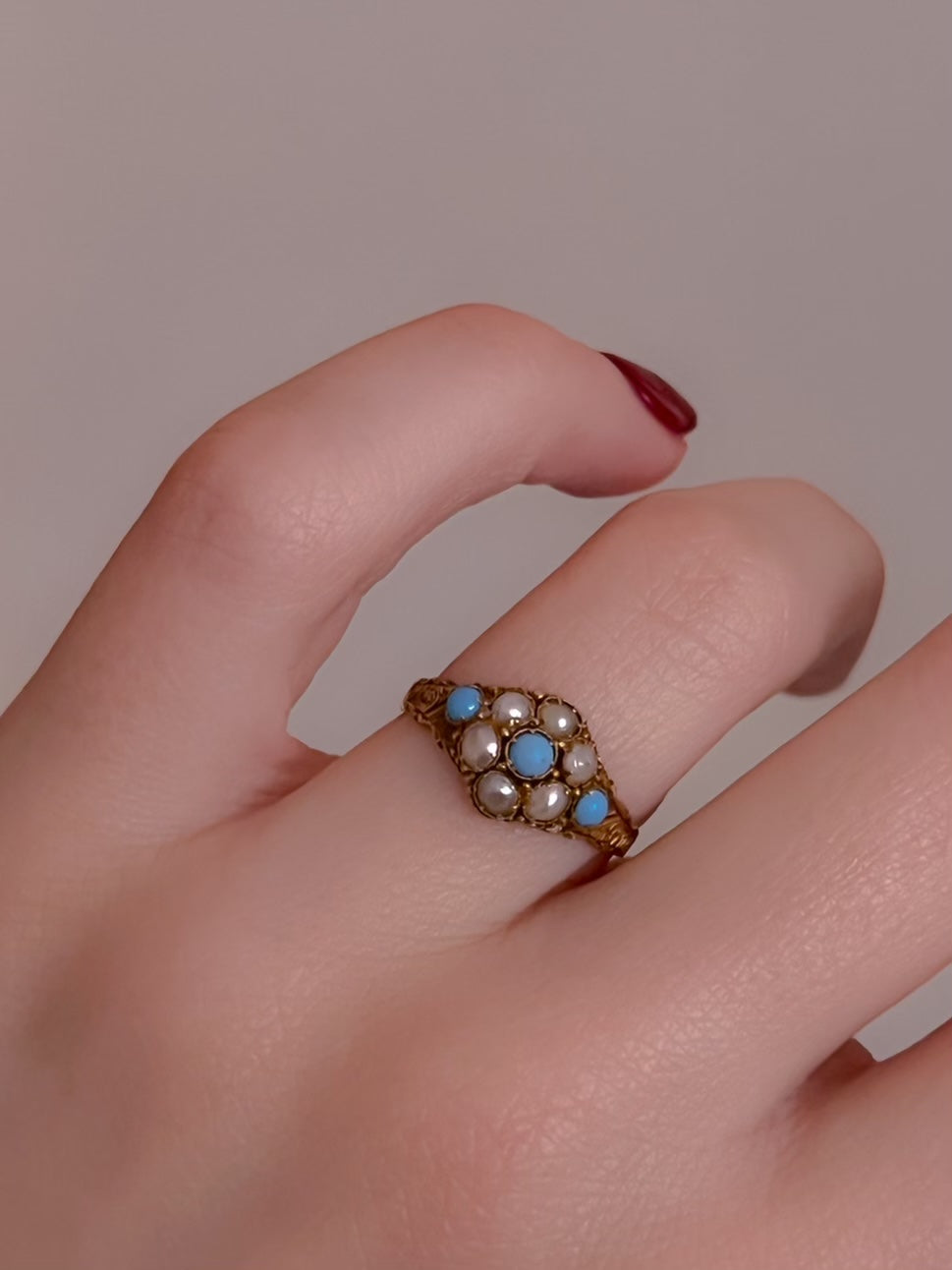 Lovely Victorian 12ct Persian Turquoise and Seed Pearl Ring