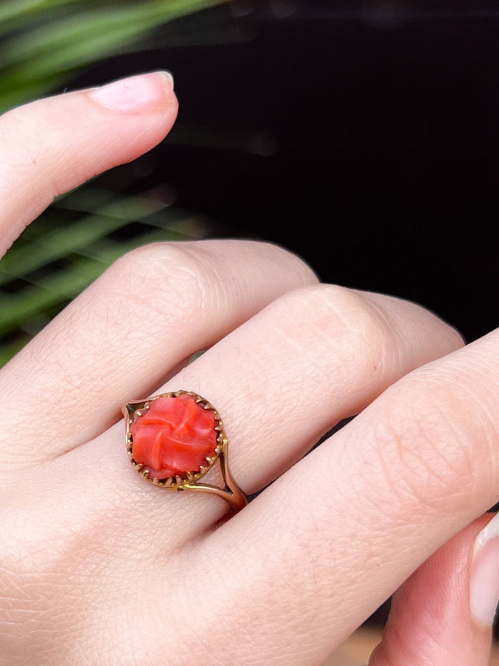 Coral ‘Peach Pie’ Ring in 9k