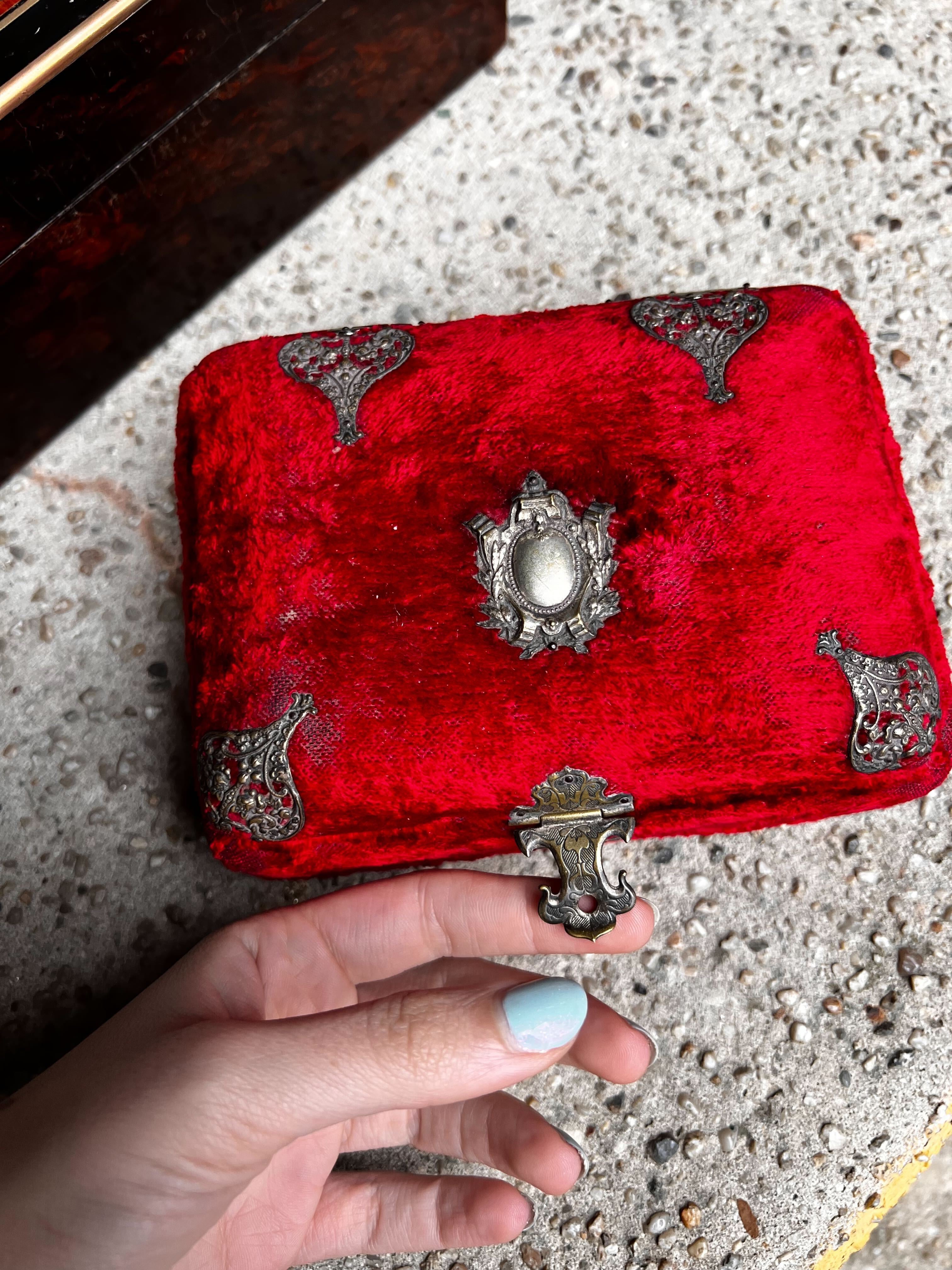 An outstanding Red Velvet + Tufted Silk Napoleon III Box