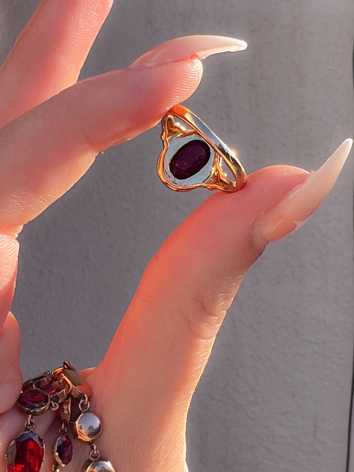 14k American Garnet Cabochon Solitaire