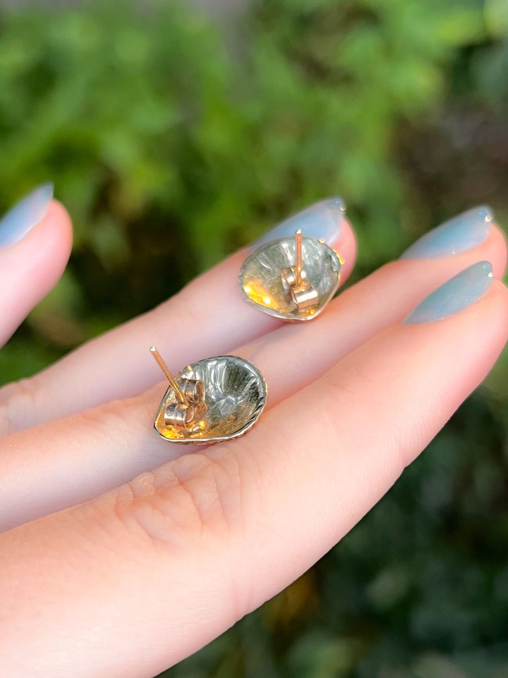 Precious 9k Shell Stud Earrings Circa 1980
