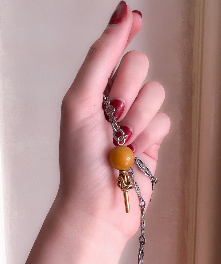 Baltic Amber and 9k Watch Key c. 1830