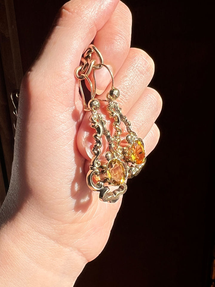 Superb Early Victorian 9k Earrings with Stunning Citrines