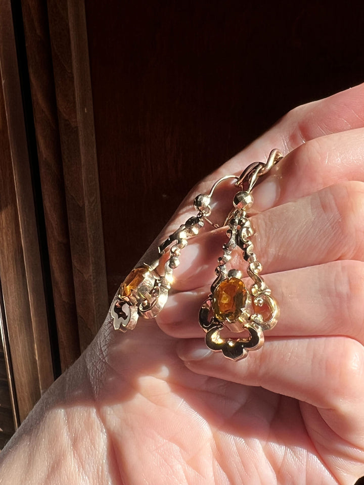 Superb Early Victorian 9k Earrings with Stunning Citrines