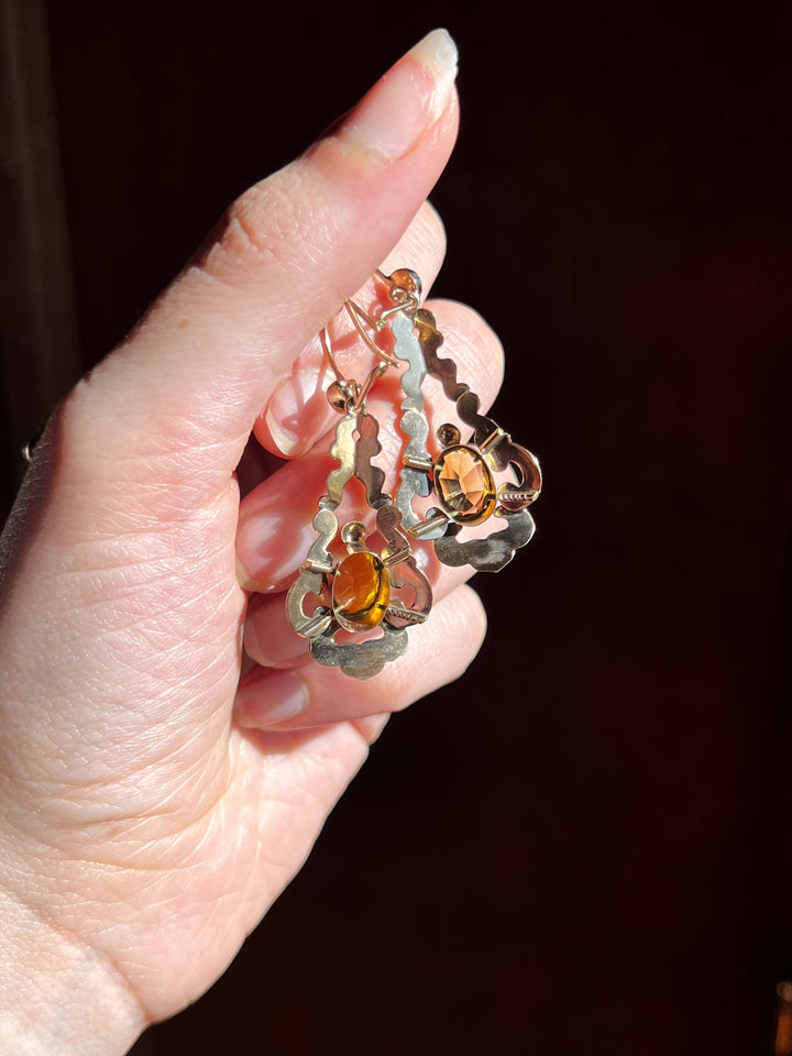 Superb Early Victorian 9k Earrings with Stunning Citrines