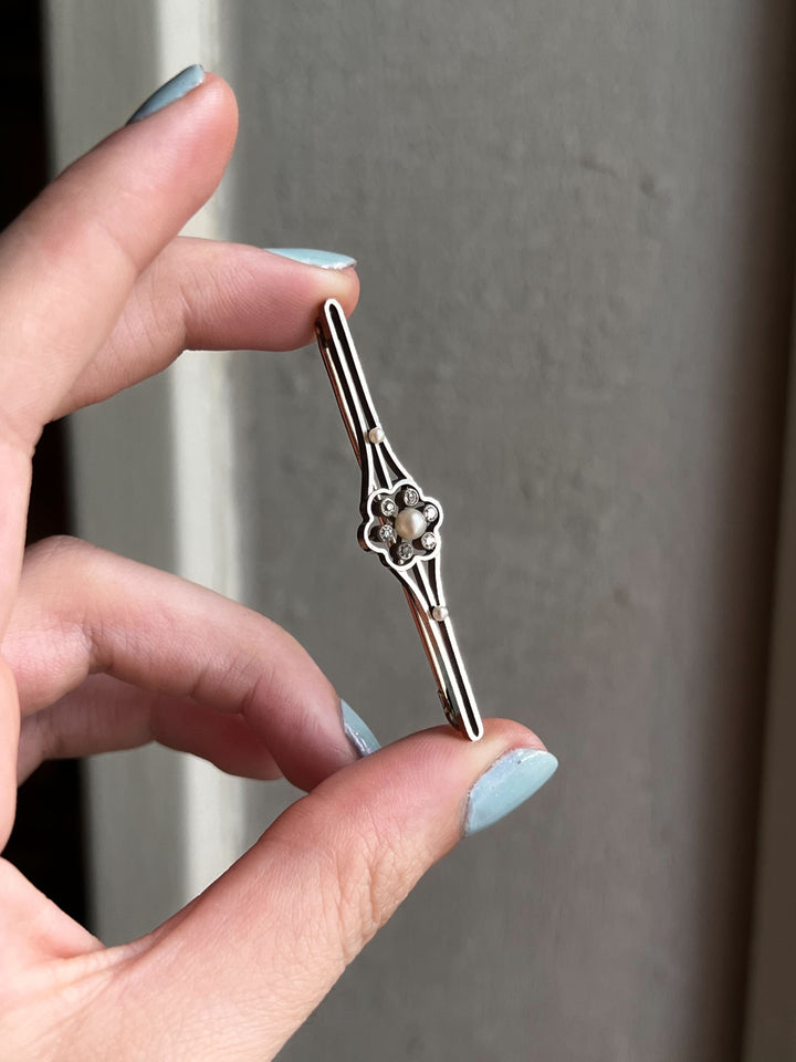 Glorious Platinum and Pink 18k Bar Brooch with Diamonds and Pearls