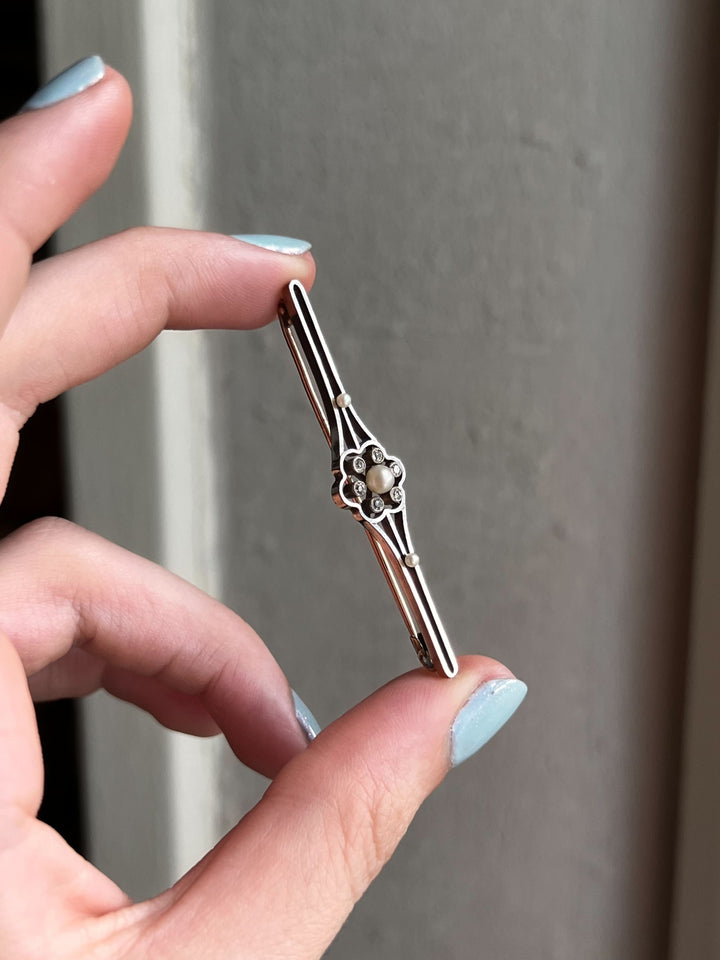 Glorious Platinum and Pink 18k Bar Brooch with Diamonds and Pearls