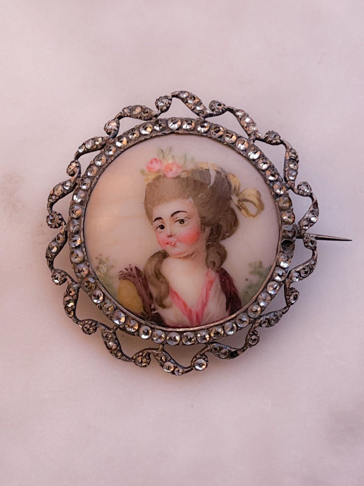 Sterling Silver 18th Century Portrait PLUS CHAIN!!