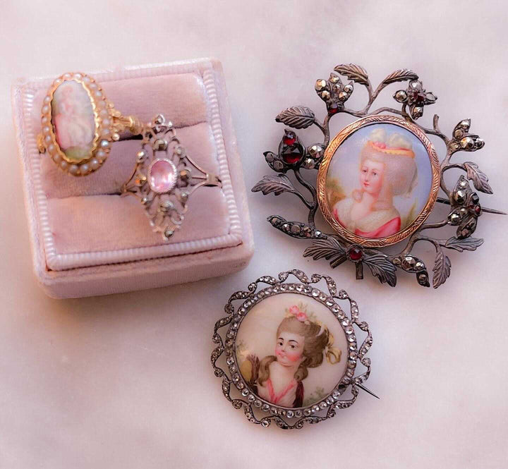 Sterling Silver 18th Century Portrait PLUS CHAIN!!