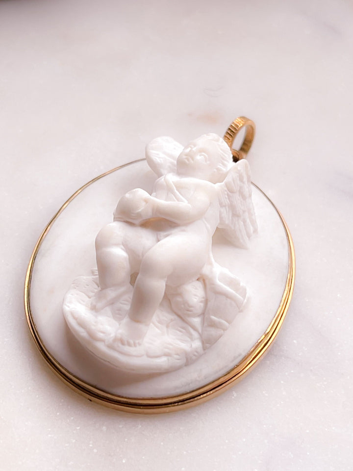 White Lava Cupid in 14k