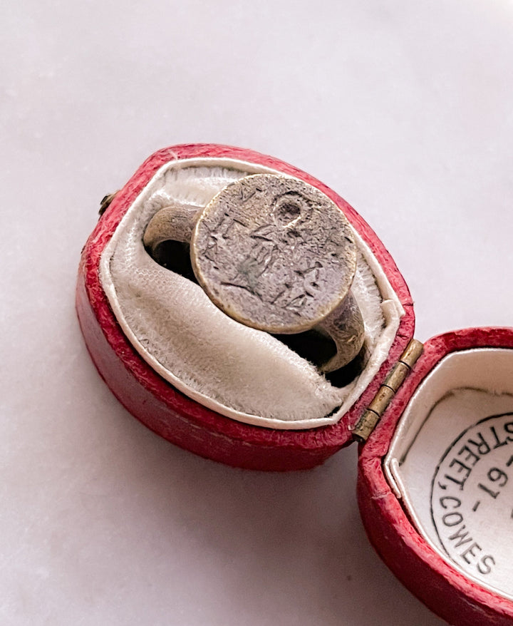 Outstanding Byzantine Ring Featuring Madonna and Child Enthroned