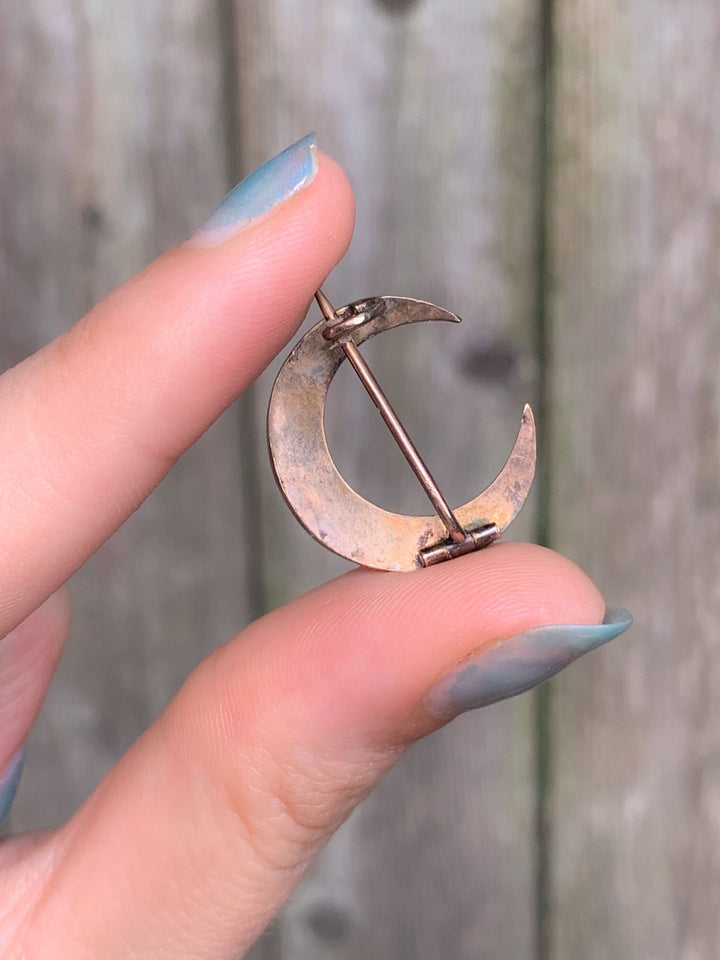 Sumptuous 10k and Sterling American Garnet Crescent