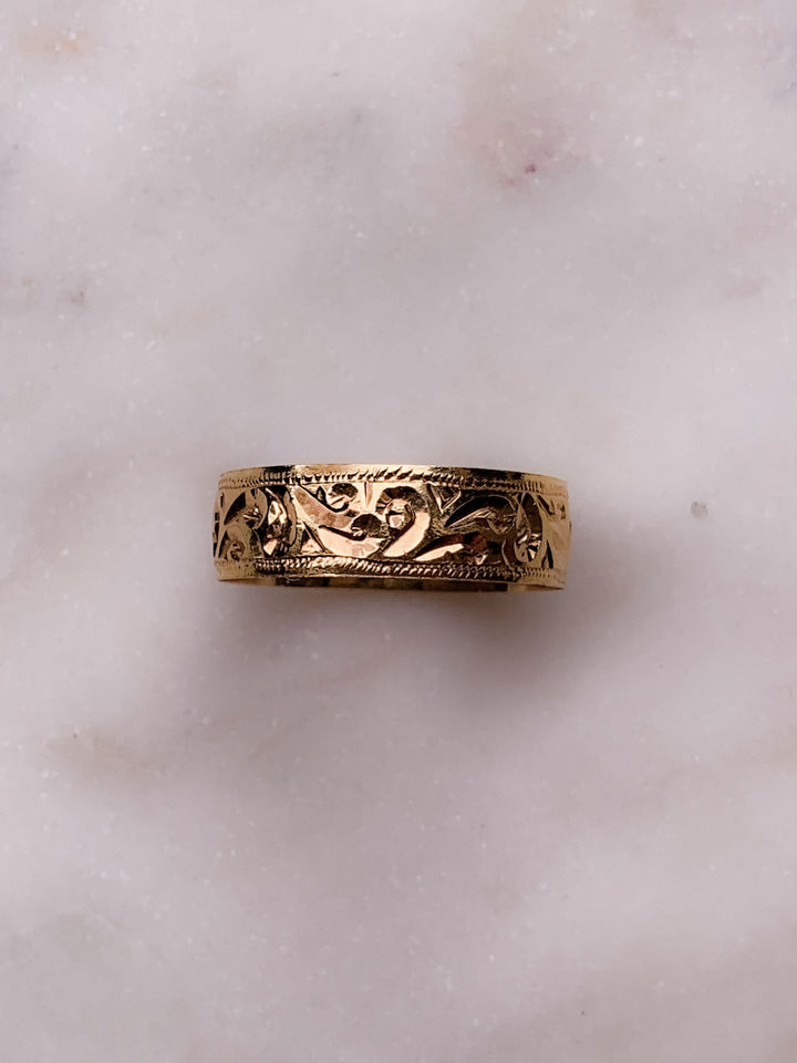 Delicious 14k Moroccan Gold Etched Band