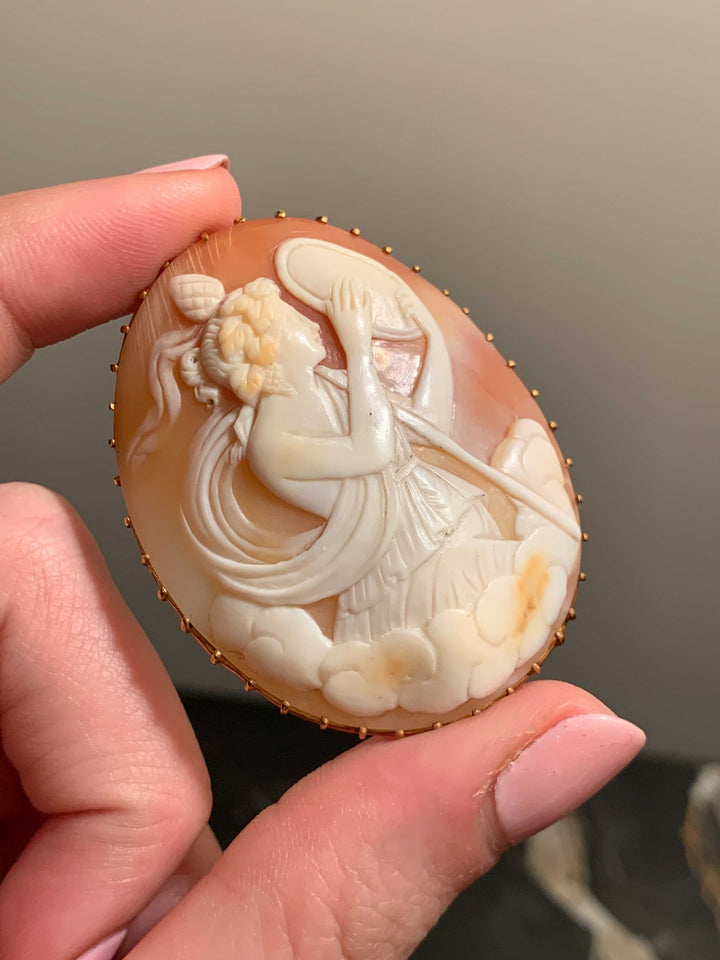 Goddess Pamona Cameo Pendant in 14k