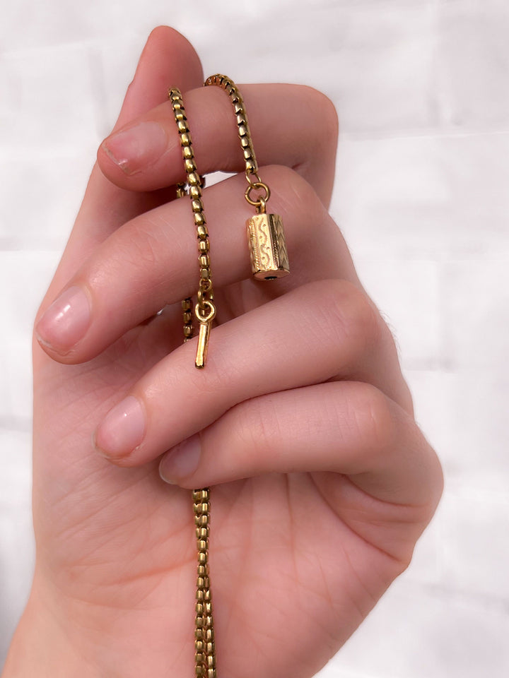 Precious 12k+ Victorian Popcorn Chain