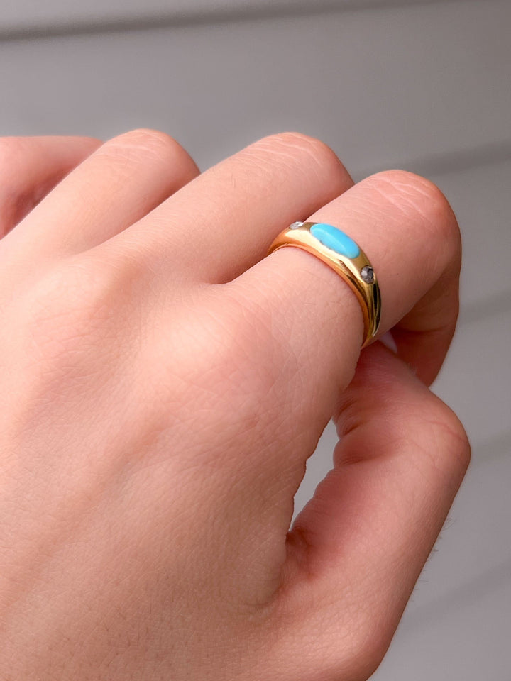 Stunning 14k Diamond and Turquoise Princess-Set Band