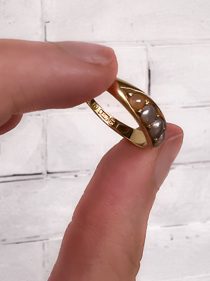 Classic 19th C Five-Pearl Band in 15ct