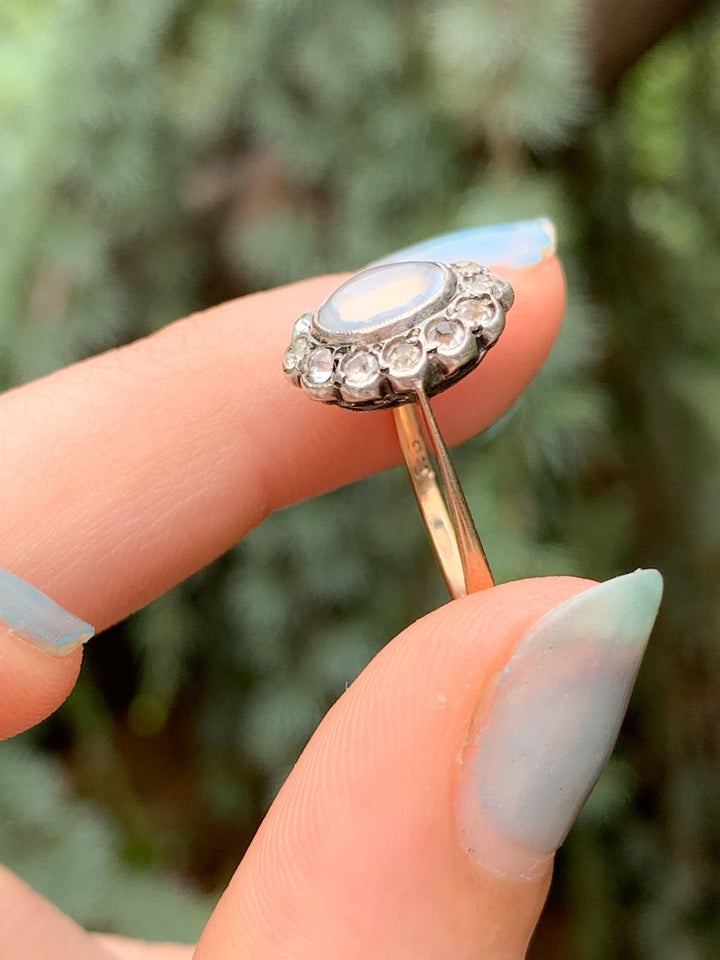 Stunning 9k Moonstone Daisy Ring with Paste Halo
