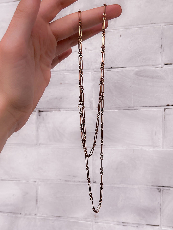 Delightful Victorian Mid-Guard Chain