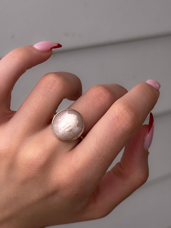 Special Victorian 9k Angel Cameo Ring