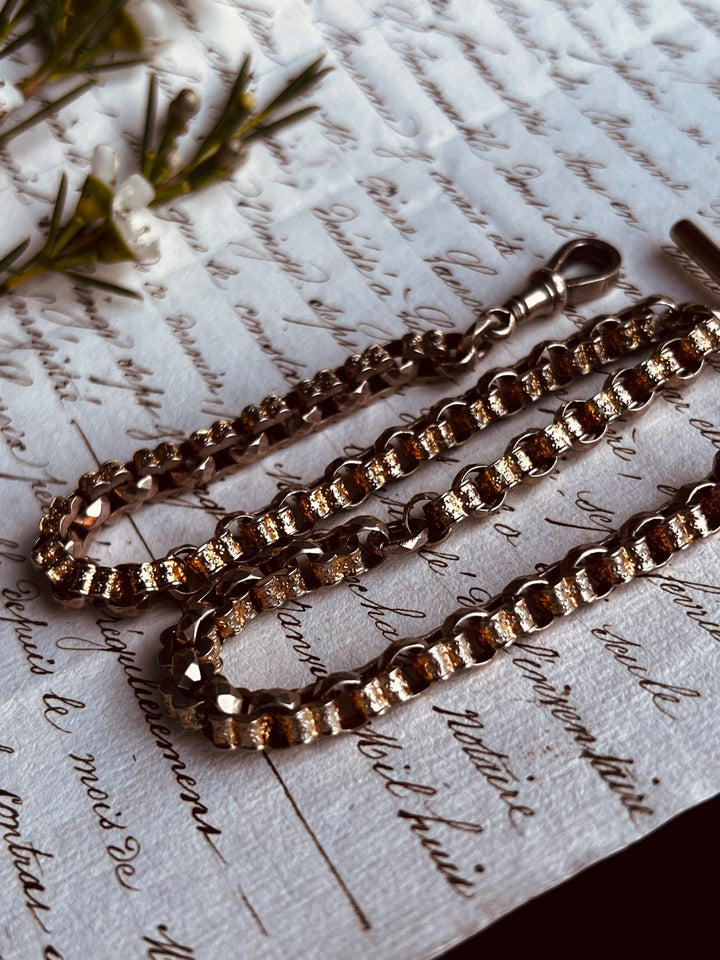 Fabulous Star Studded 9k Gold T-Bar Chain