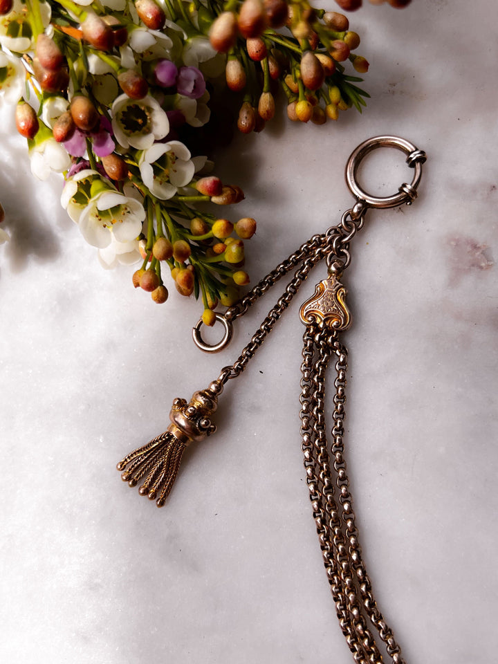 Draping Tassel Chain of Outstanding Quality