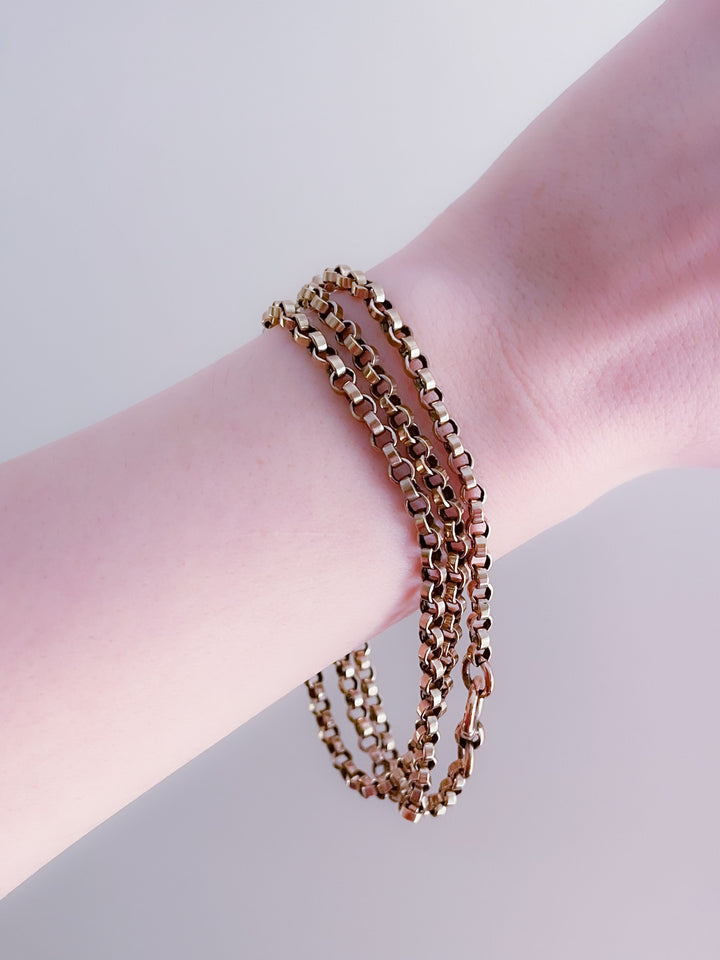 Stunning Rollo 9k Pink Gold Chain