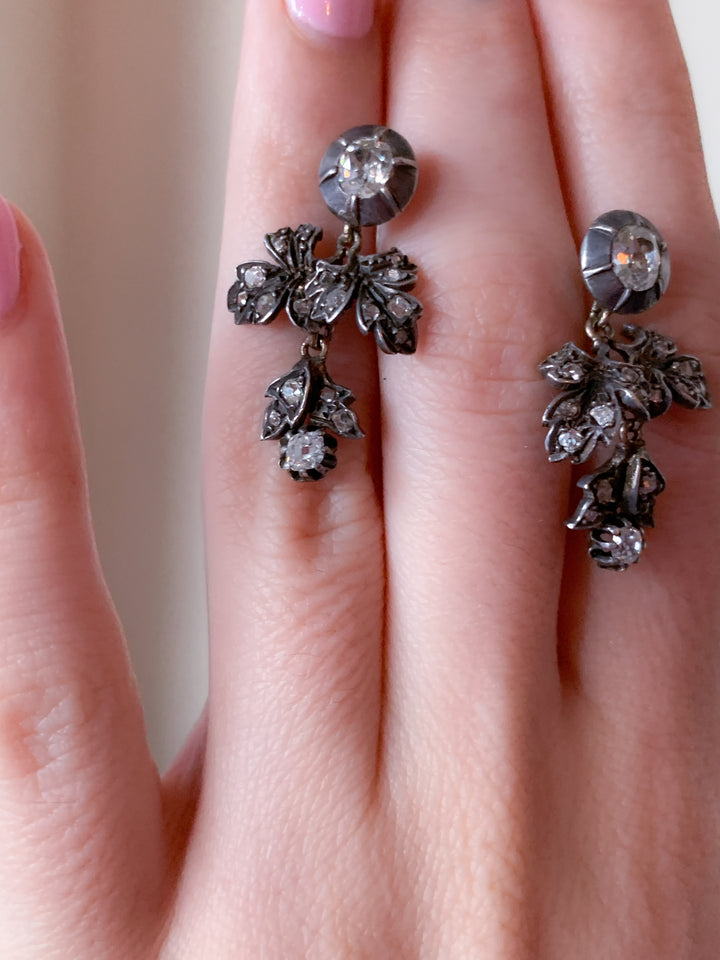Exceptional Early 19th Century Diamond Earrings with Fig Leaves
