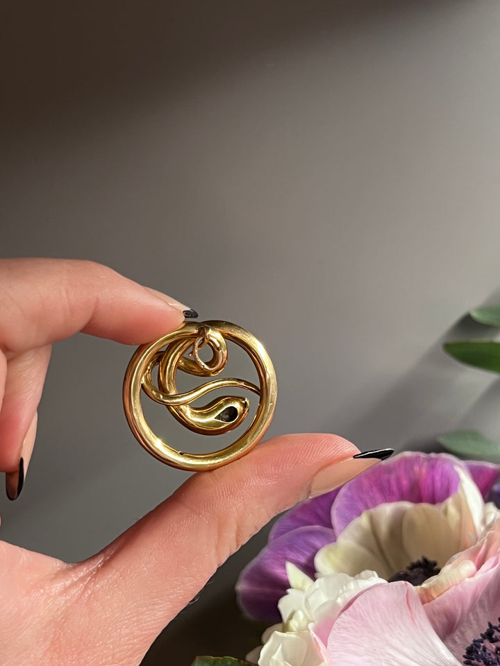 Extraordinary 18ct Snake Pendant