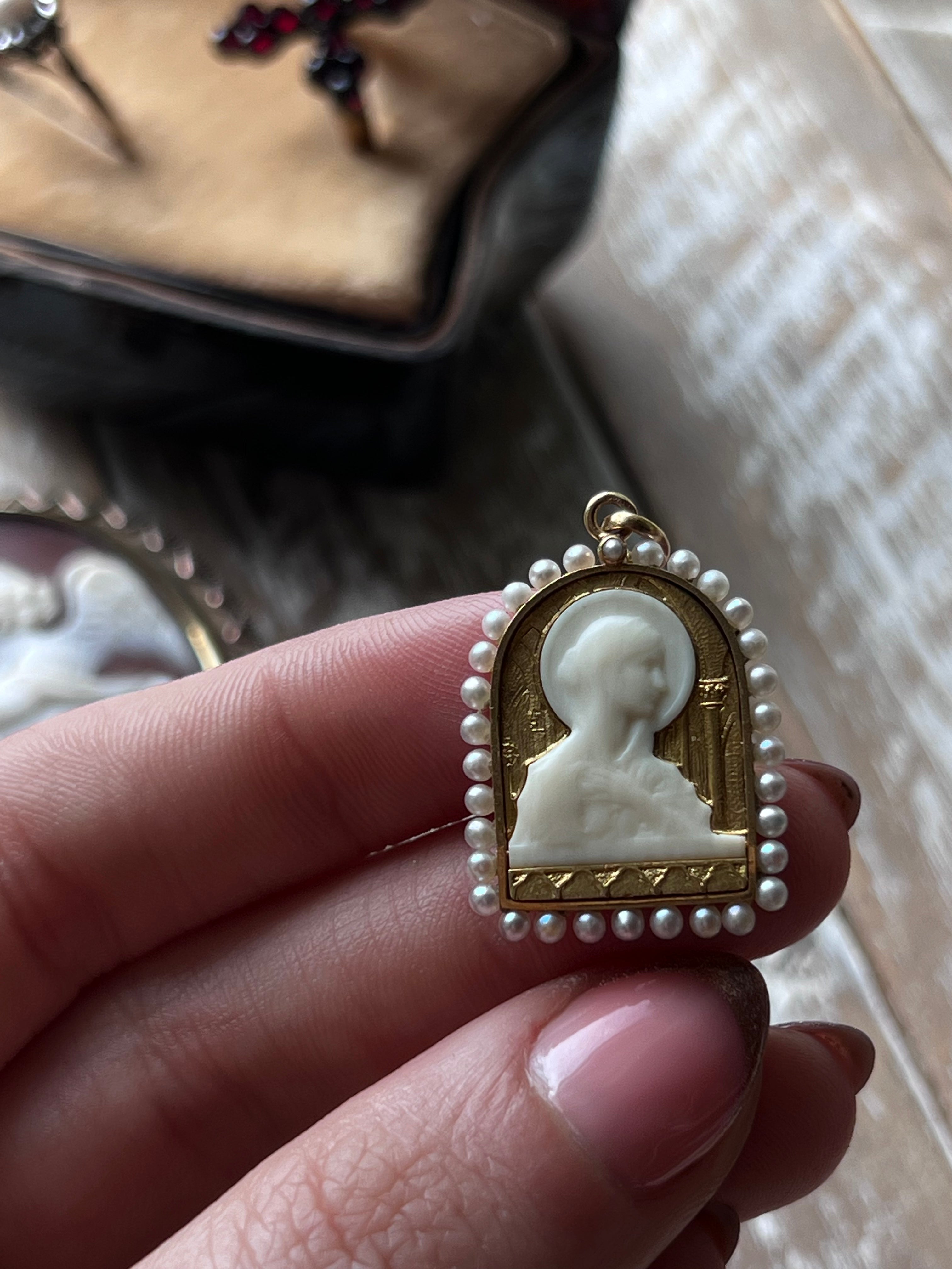 Extremely Special 18ct And Pearl Virgin Mother French Pendant c 1927