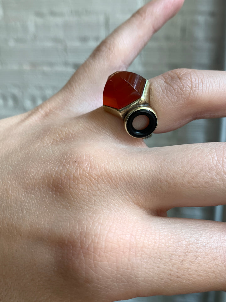 Magnificent Art Deco Carnelian and Onyx Domed Ring