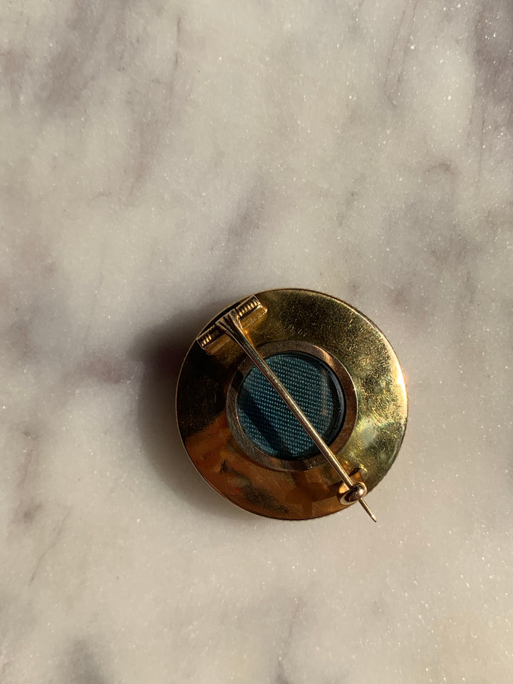 Etruscan Revival Brooch in 15k Attributed to Castellani   