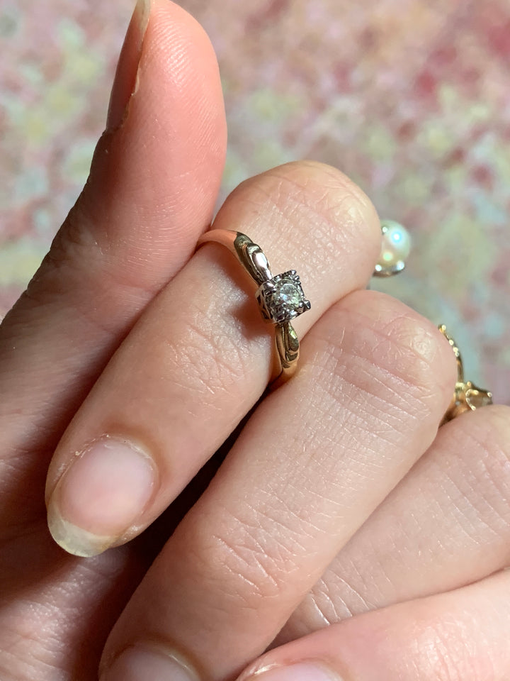 Art Deco Solitaire Ring in 14k Circa 1940