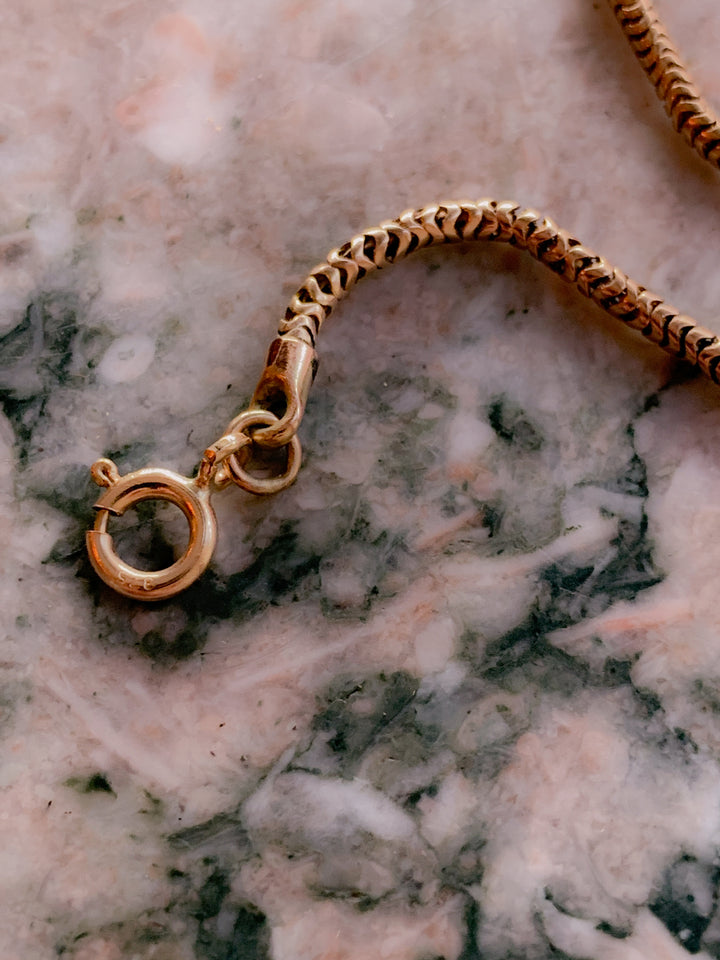 Victorian Serpent Chain in 9k *include ribbon*