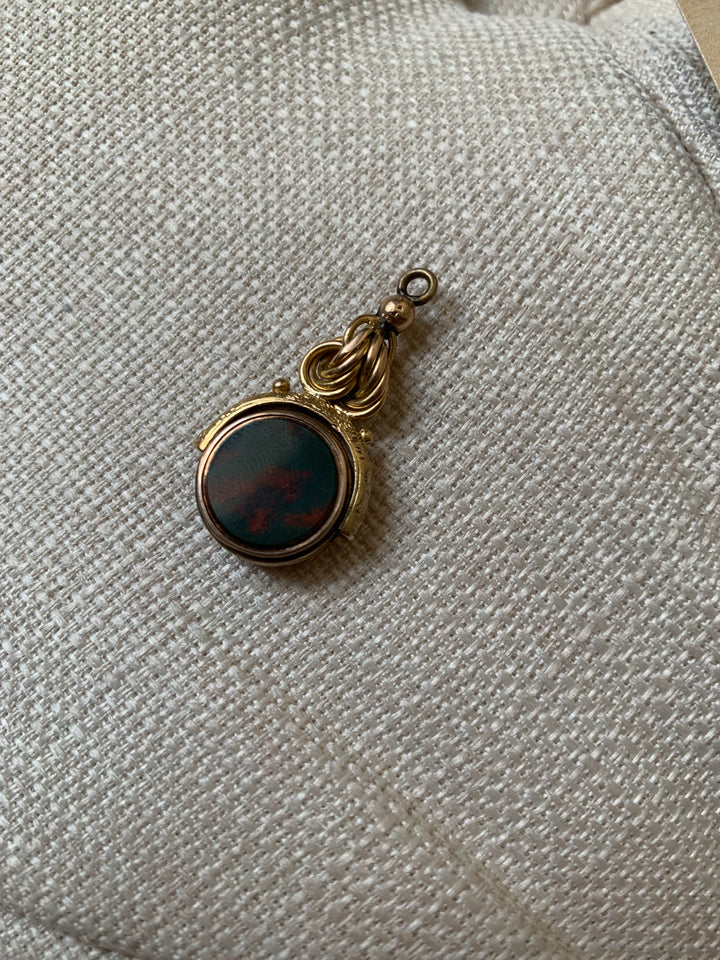 9k Sardonyx and Bloodstone Flip Fob